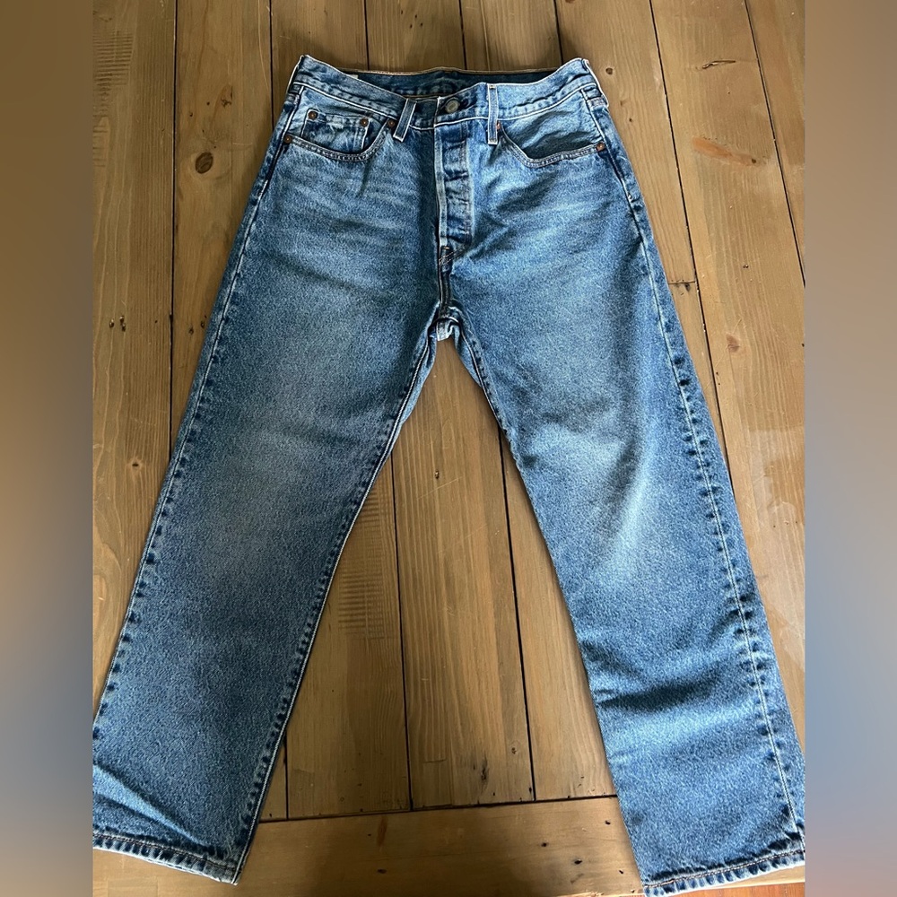 Original Levi’s 501 button fly jeans